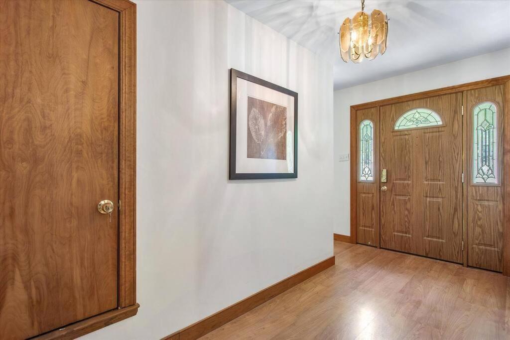 Serenity In The Suburbs: Your Gorgeous Rva Getaway Holiday home *