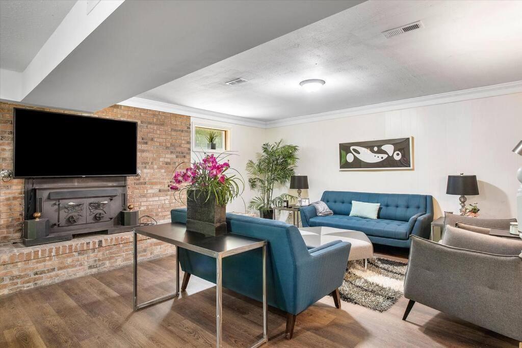 Serenity In The Suburbs: Your Gorgeous Rva Getaway Holiday home *